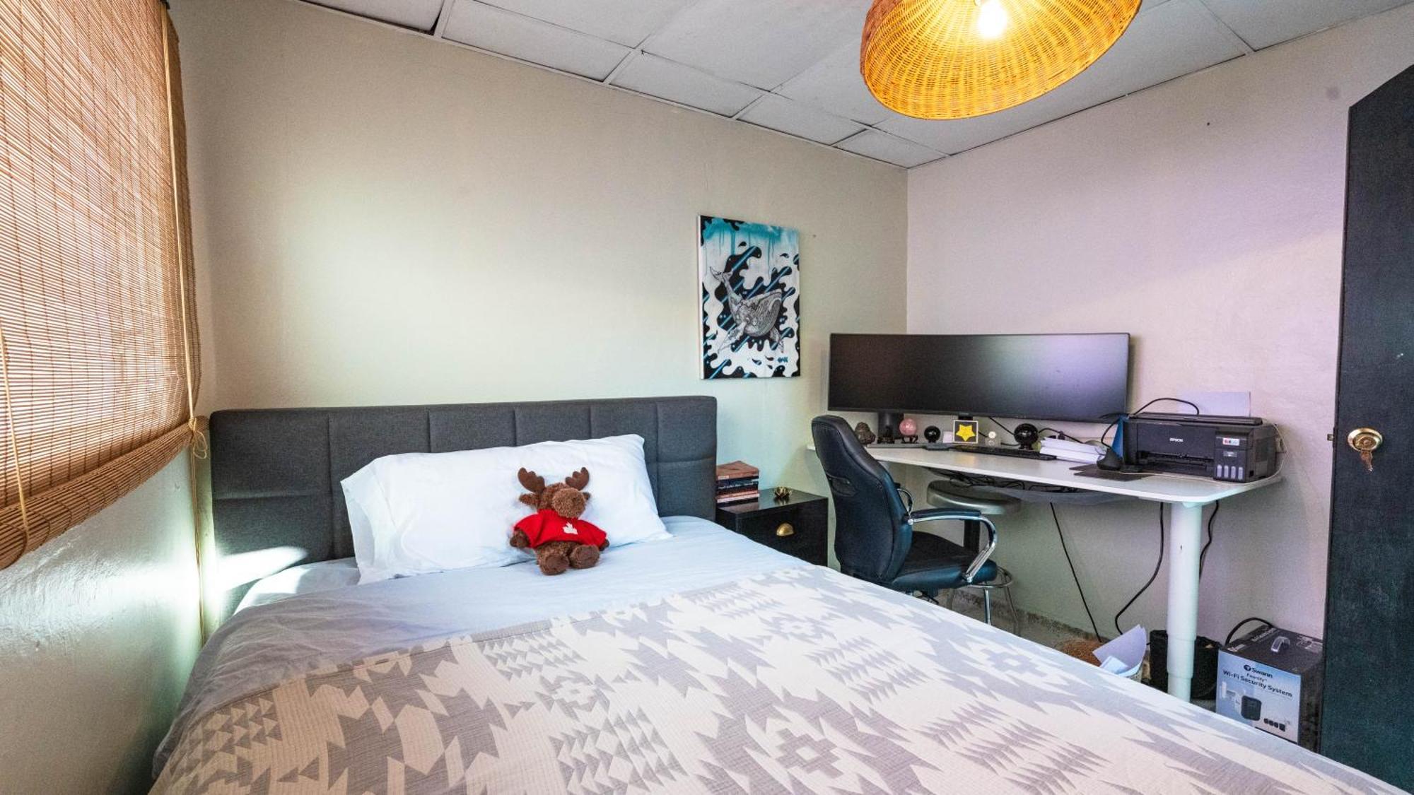 Bed and breakfast The Whale Lounge - Berlin Extérieur photo